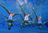 fifa-绝杀之夜，内马尔梦幻舞步、Faker神级操作、雄鹿30分钟激战，比分优势难掩胜负悬念